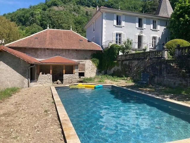Lovely Family Home In Chartreuse Mountains 보레프 빌라